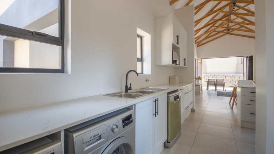 3 Bedroom Property for Sale in Leloko Lifestyle Estate North West